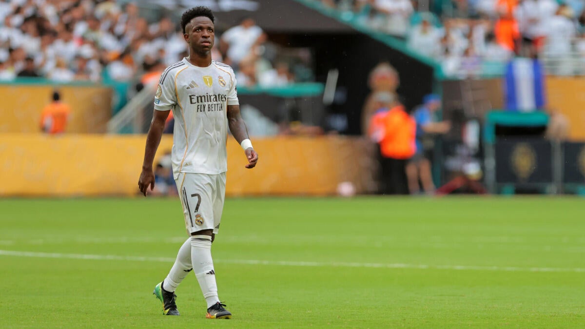 欧冠淘汰赛次回合前瞻：豪门对决，谁能晋级16强？