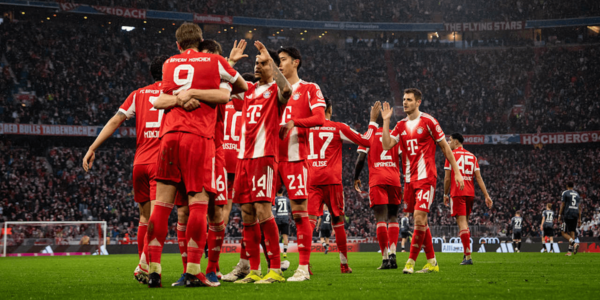 德甲巅峰对决：多特蒙德VS拜仁慕尼黑，冠军悬念再起！