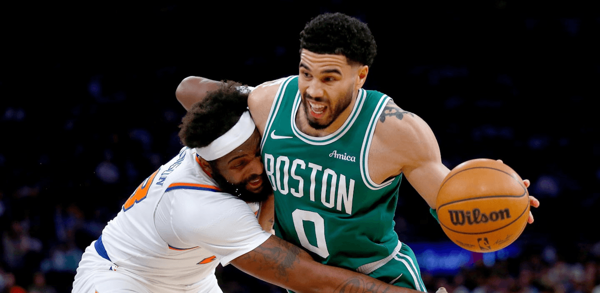 NBA季末狂潮：老鹰锁定季后赛，文班亚马狂砍40分