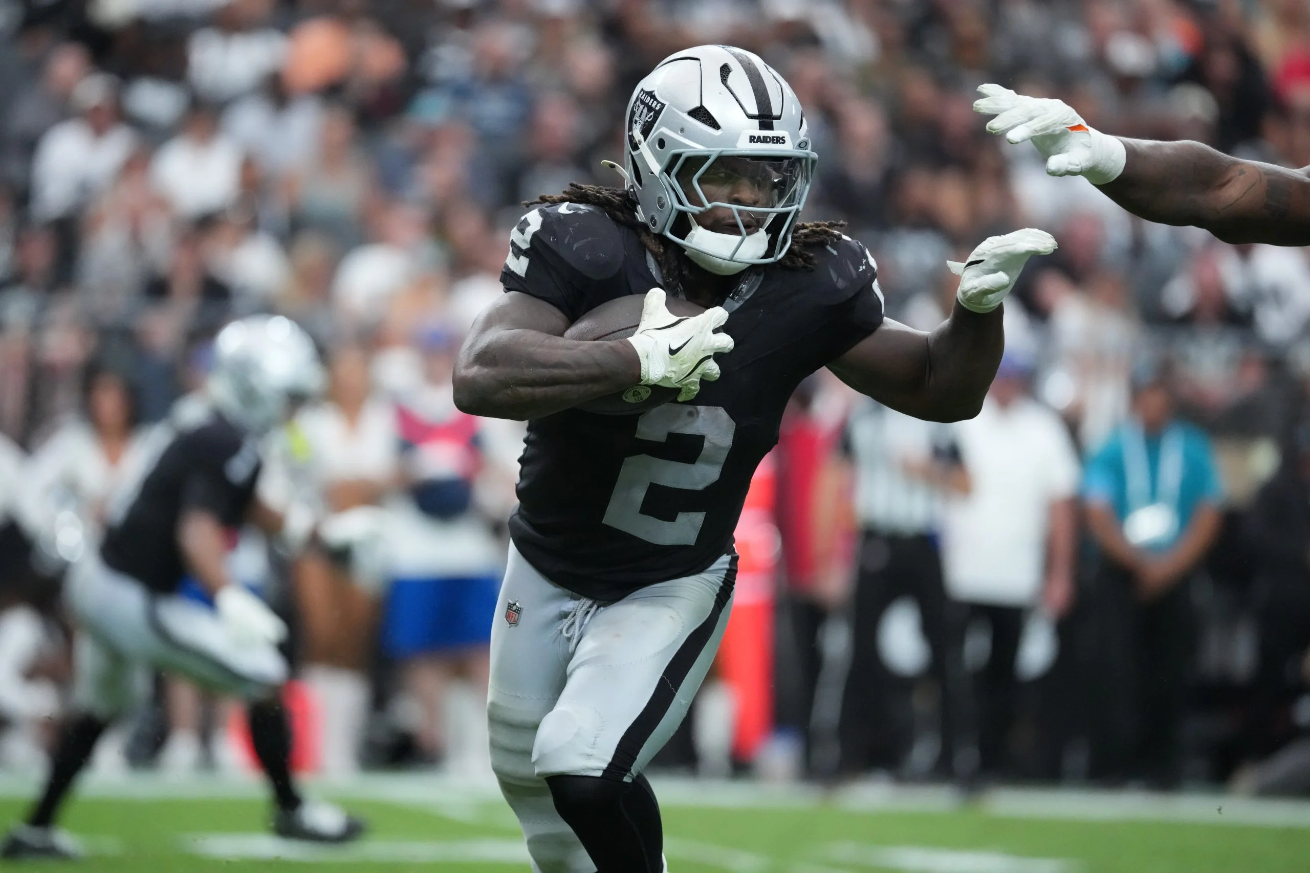 NFL周3前瞻：突袭者VS圣徒深度分析与最佳投注推荐