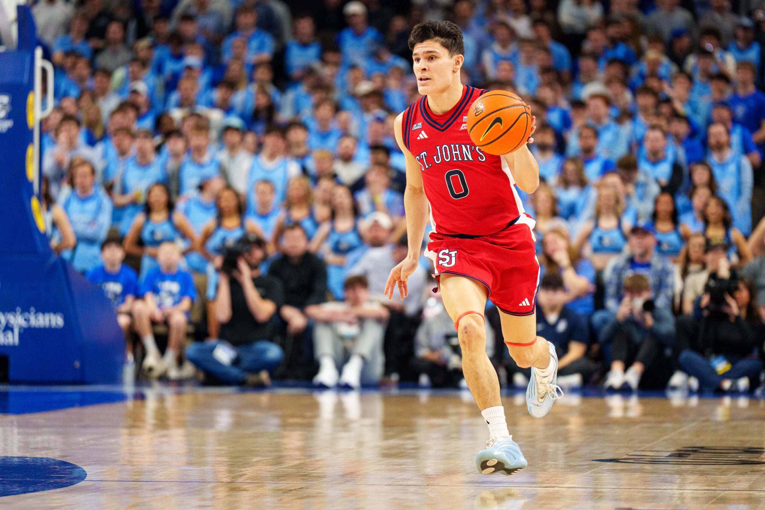 NCAA篮球前瞻：圣约翰斯vs马奎特，红风暴主场能否轻松覆盖深盘？