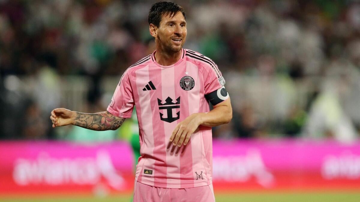 中北美冠军联赛战火重燃：卫冕冠军与梅西新军的挑战