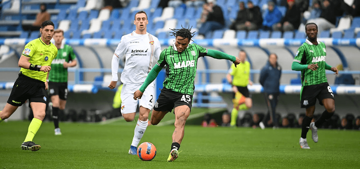 乌迪内斯vs萨索洛：意甲中游激战，谁能抢占先机？