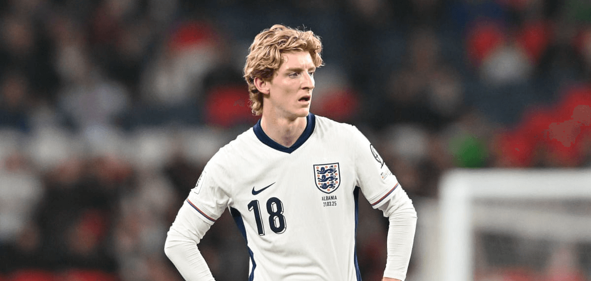 利物浦领跑安东尼·戈登争夺战，9500万英镑身价引爆夏窗