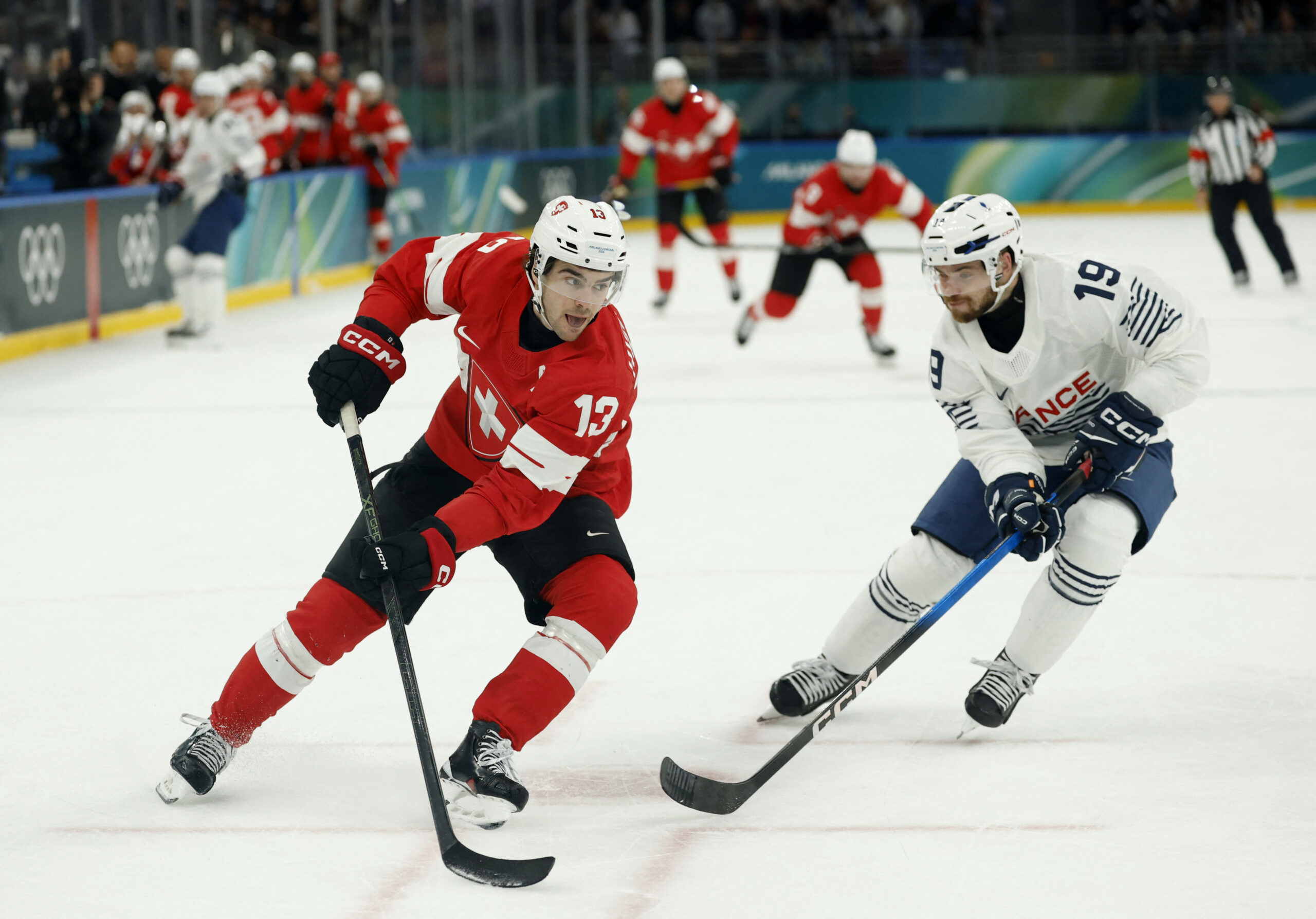 冰球世锦赛：瑞士VS捷克生死战，谁能抢占A组第二？