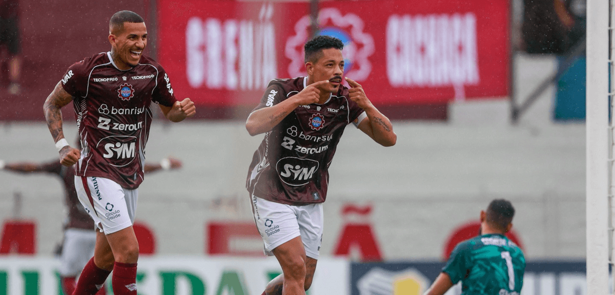 高乔州联赛半决赛：圣路易斯 vs 卡西亚斯，谁能晋级？