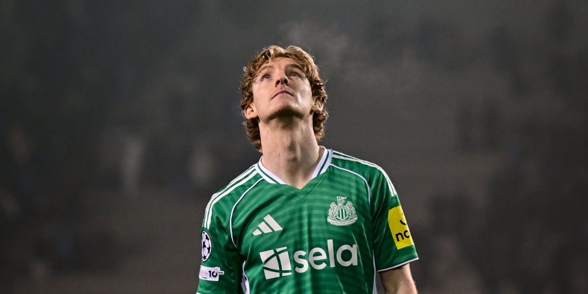 欧冠淘汰赛次回合：纽卡斯尔主场迎战卡拉巴赫，晋级悬念几何？