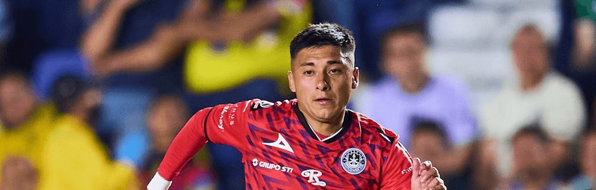 马萨特兰 vs. 蓝十字:墨超焦点战,蓝十字势不可挡? 马萨特兰 vs. 蓝十字:墨超焦点战,蓝十字势不可挡?