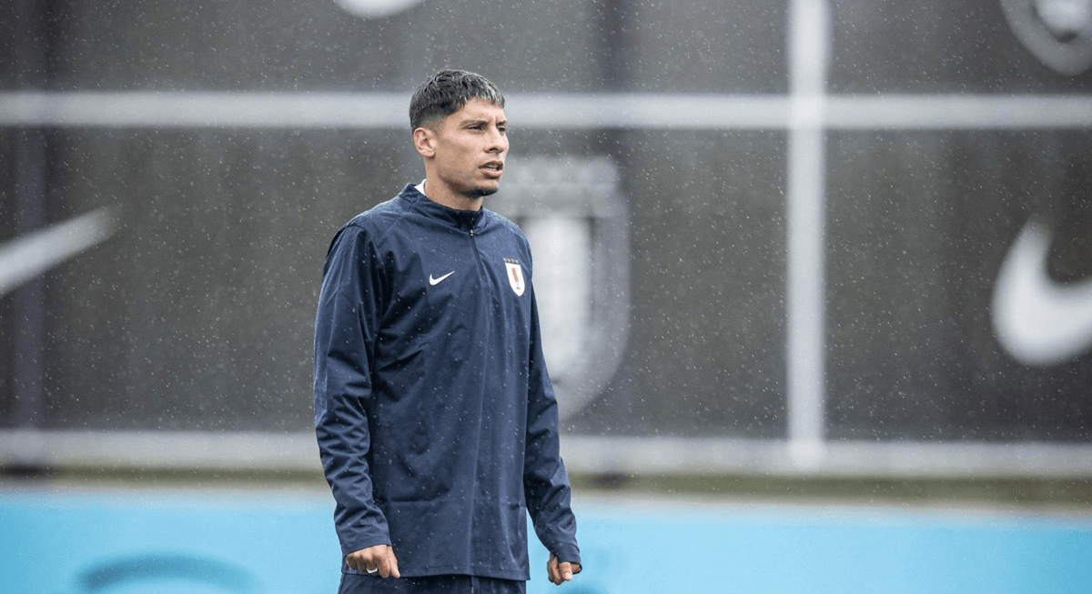 诺丁汉森林夏窗再追那不勒斯左后卫奥利维拉