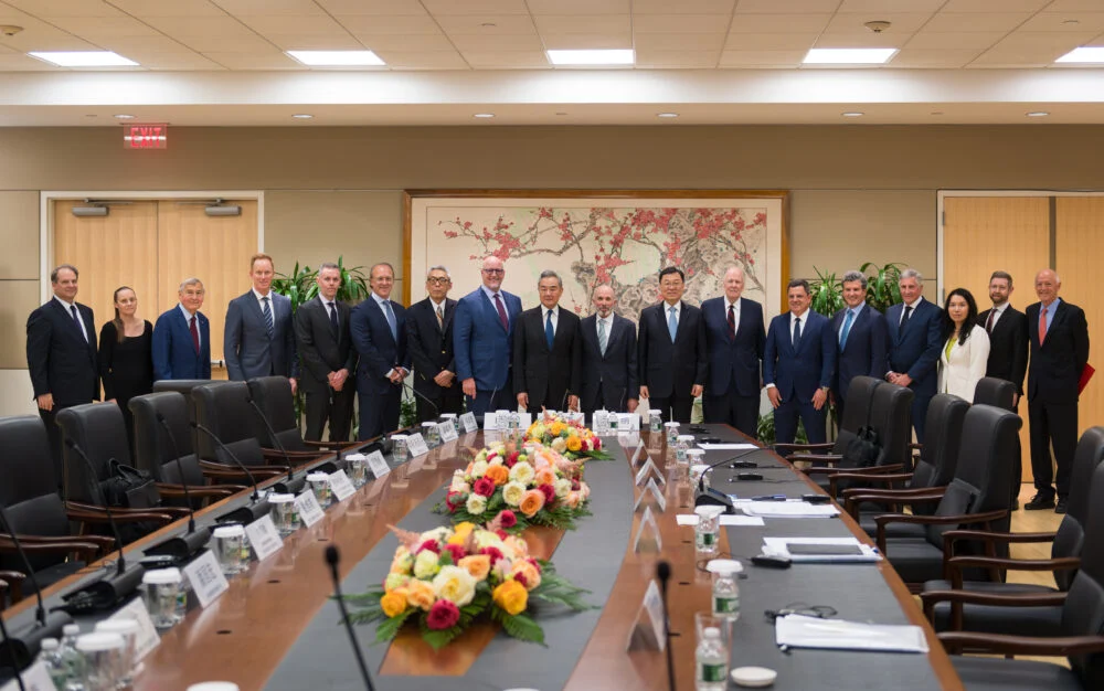 永利CEO出席中美商贸会议，聚焦市场准入与稳定