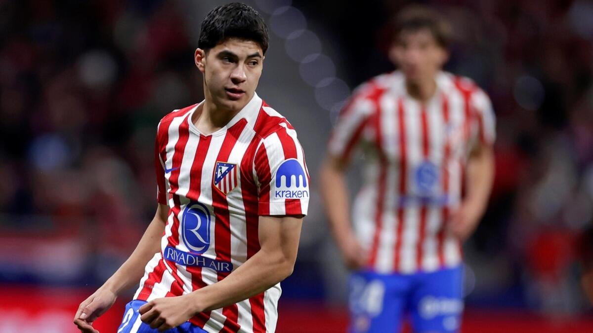 墨西哥新星巴尔加斯闪电加盟马竞：世界杯之路加速？