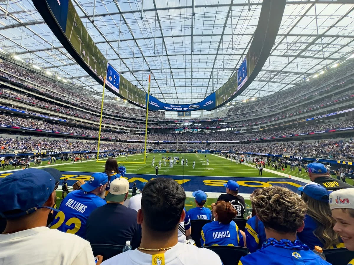 NFL首周引爆预测市场:交易量破纪录,玩家大获全胜! NFL首周引爆预测市场:交易量破纪录,玩家大获全胜!