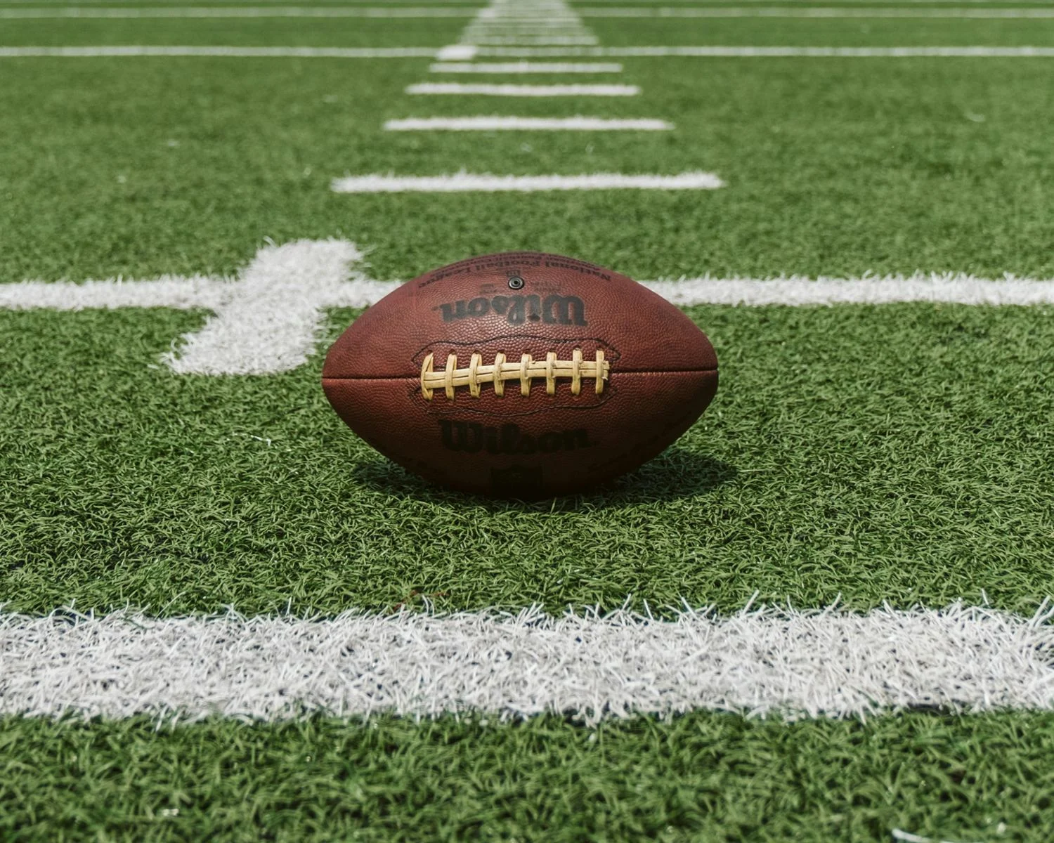 2026 NFL选秀:达拉斯牛仔三轮摘下全能新星杰肖恩·巴勒姆 2026 NFL选秀:达拉斯牛仔三轮摘下全能新星杰肖恩·巴勒姆