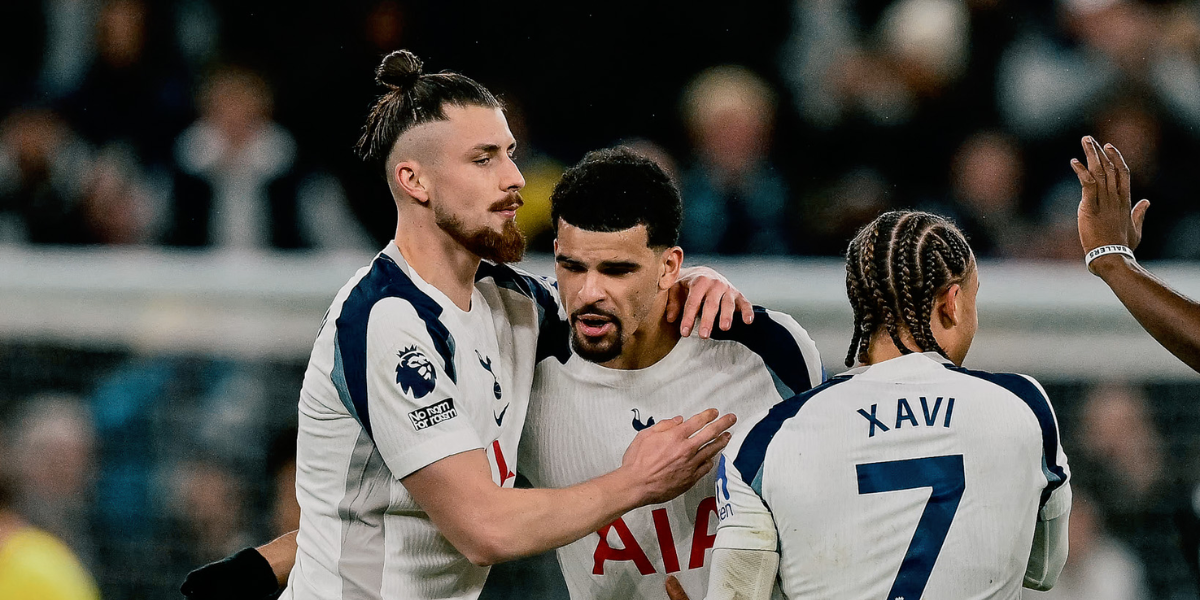 热刺VS纽卡：保级与欧战的生死对决，谁能止颓？