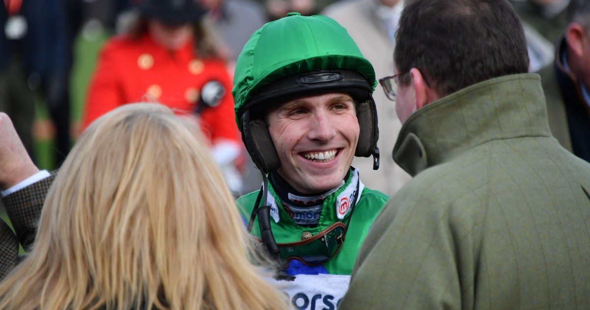 哈里·科布登：从冠军骑师到麦克马纳斯新星，切尔滕纳姆2026展望