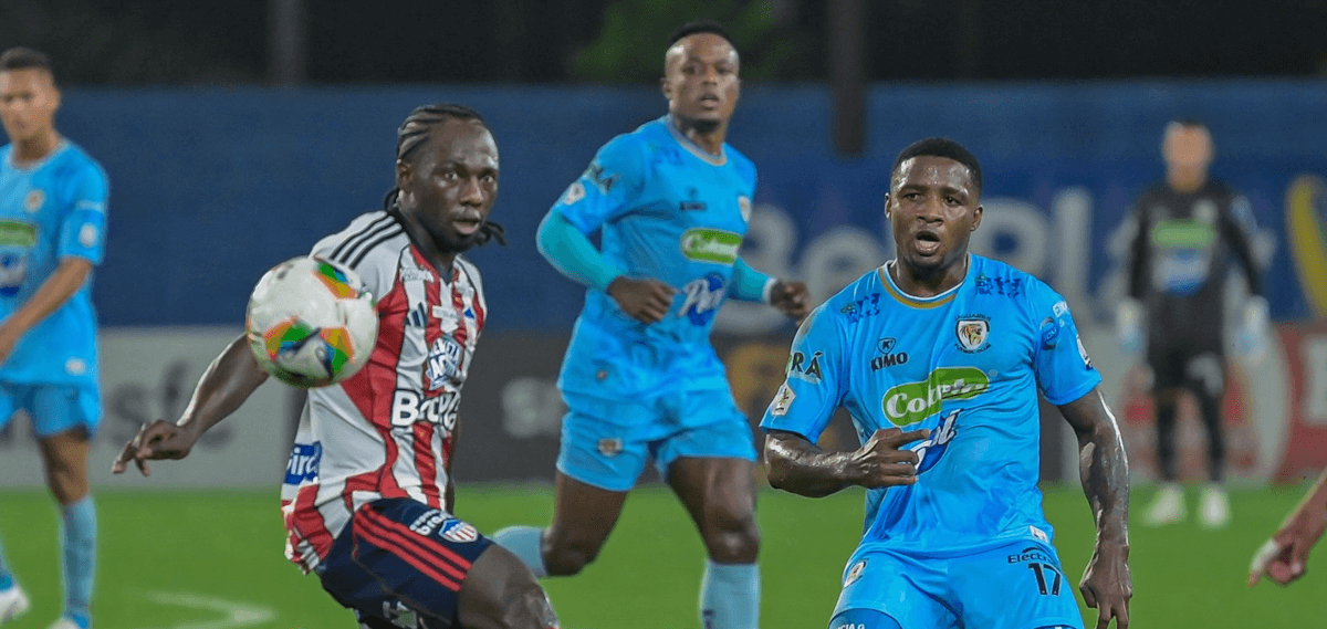 哥伦比亚甲级联赛：利亚内罗斯主场迎战雅瓜雷斯，防守大战谁能笑到最后？