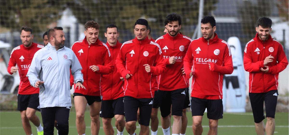 土超保级战：安塔利亚体育 vs 加济安泰普，谁能绝地反击？