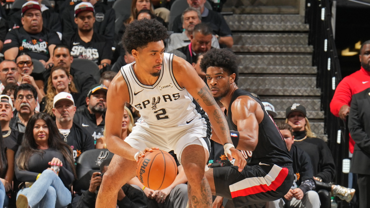 NBA季后赛新秀观察：谁的潜力飙升，谁又跌落神坛？