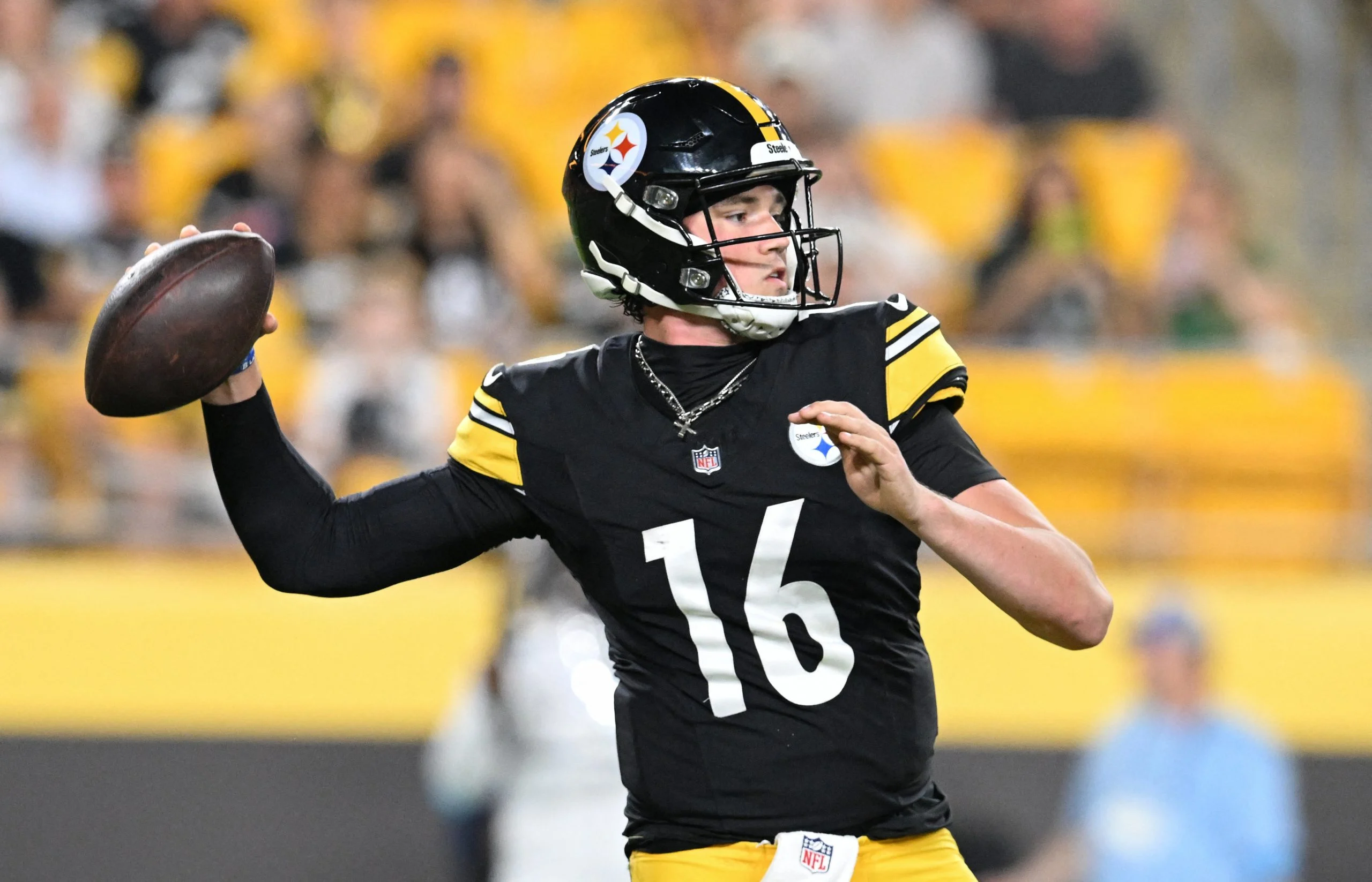 NFL季前赛收官战:比尔VS钢人深度分析,谁是隐藏的价值盘? NFL季前赛收官战:比尔VS钢人深度分析,谁是隐藏的价值盘?