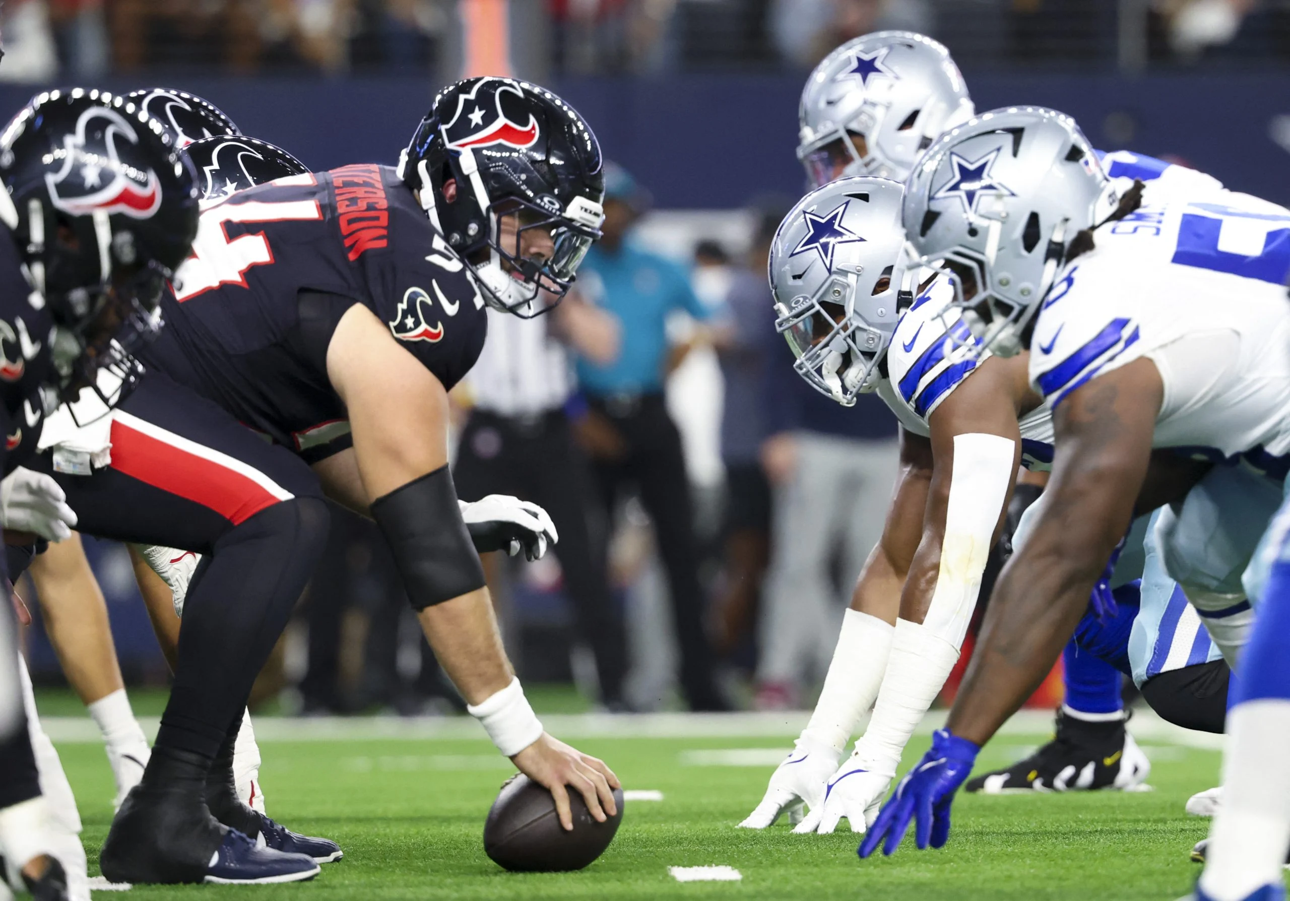 NFL第四周焦点:达拉斯牛仔对阵休斯顿德州人,德州内战谁主沉浮? NFL第四周焦点:达拉斯牛仔对阵休斯顿德州人,德州内战谁主沉浮?