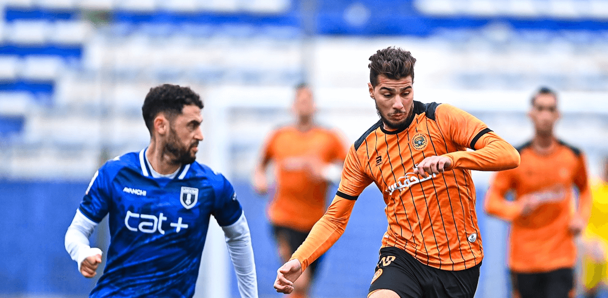 CAF冠军联赛：伯卡内vs金字塔前瞻，榜首大战谁能笑到最后？