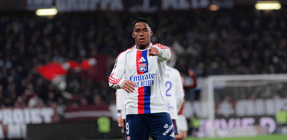 欧联杯焦点战：里昂主场迎战塞萨洛尼基，主场龙能否延续不败金身？