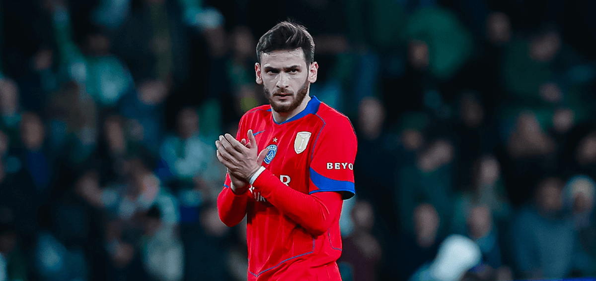 欧冠生死战：巴黎圣日耳曼主场迎战纽卡斯尔，八强席位鹿死谁手？