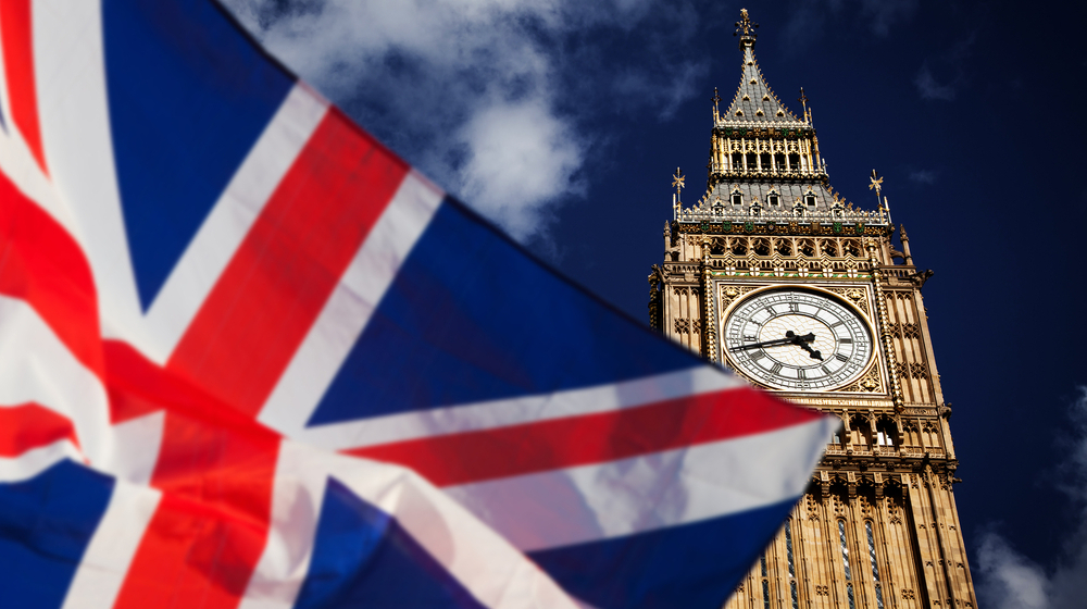 英国博彩业巨额投注：老虎机独占鳌头，限注政策形同虚设？