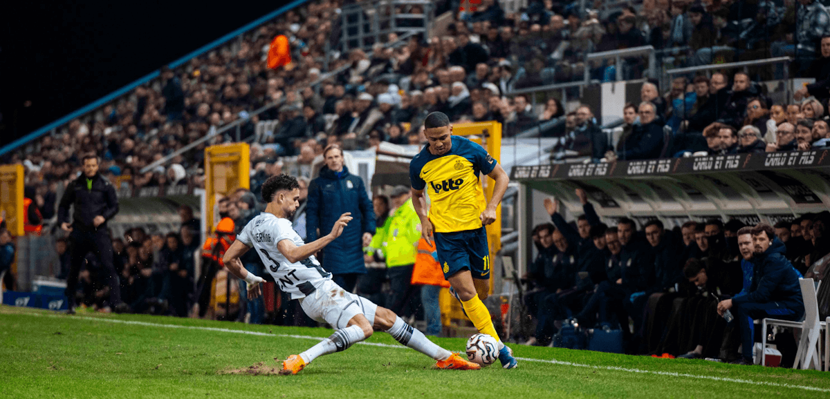 圣吉罗斯联 vs 拉卢维耶尔：榜首劲旅能否轻松拿下升班马？