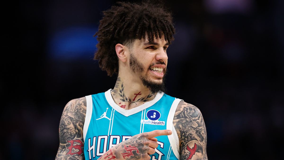 车祸惊魂！拉梅洛·鲍尔无碍出战，黄蜂能否延续连胜势头？