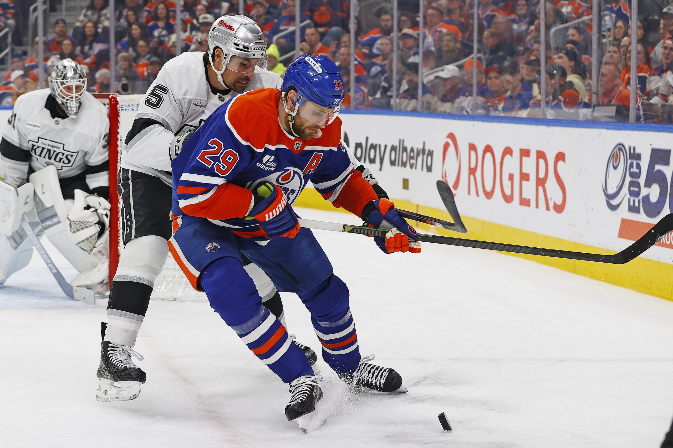 NHL焦点战:油人vs国王,谁能终结连败?深度分析与投注建议 NHL焦点战:油人vs国王,谁能终结连败?深度分析与投注建议