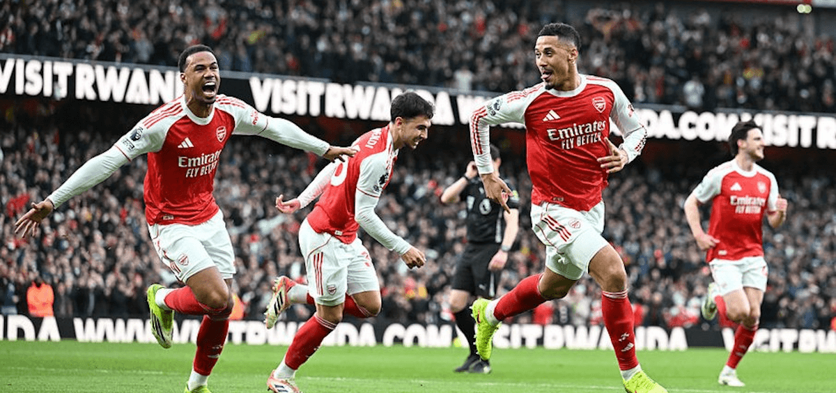 英超焦点战：布莱顿迎战阿森纳，枪手能否稳固榜首？