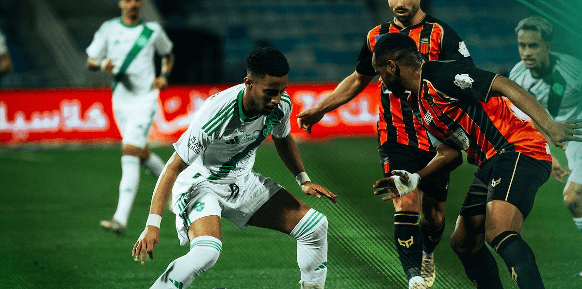 吉达德比：沙特联赛焦点战前瞻，吉达国民能否延续不败金身？
