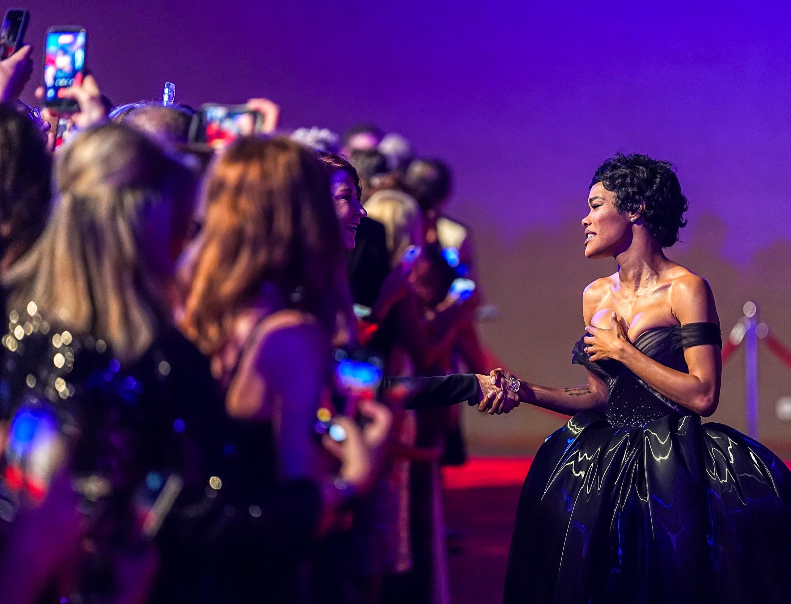 奥斯卡最佳女配角赔率大变天：SAG奖项搅局，谁能笑到最后？