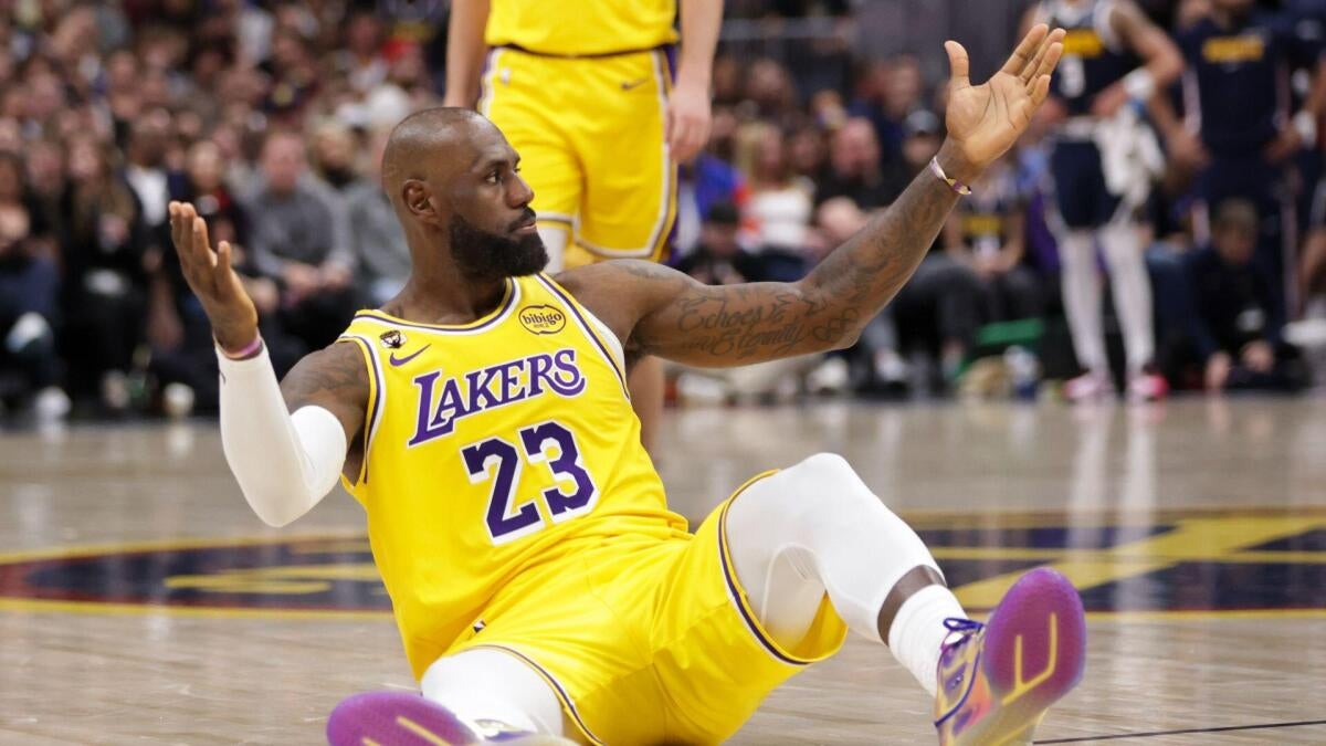 湖人内忧外患：詹皇怒喷裁判，核心伤停，季后赛前景悬而未决