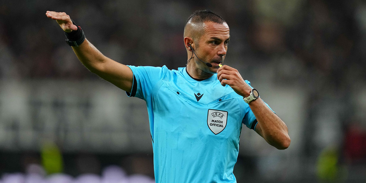 欧冠1/8决赛：意大利名哨圭达执裁纽卡斯尔vs巴塞罗那，执法风格深度解析