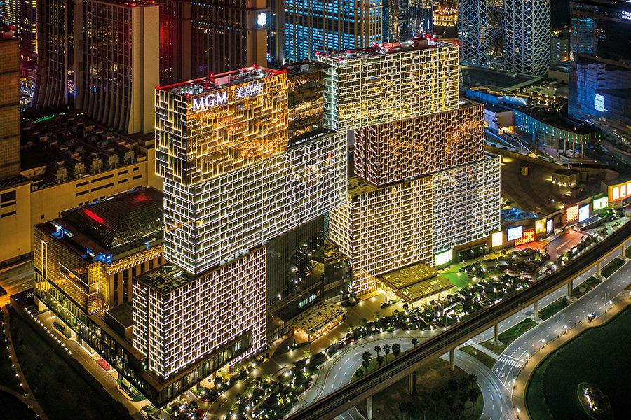 美高梅CEO：澳门博彩市场“狗咬狗”，但我们仍能稳中求进