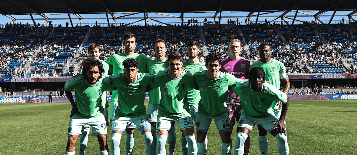 CONCACAF冠军杯：西雅图海湾人主场迎战温哥华白帽，谁能晋级？