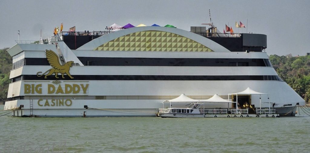 果阿海上赌场面临强压：环保组织“受够了”要求关闭