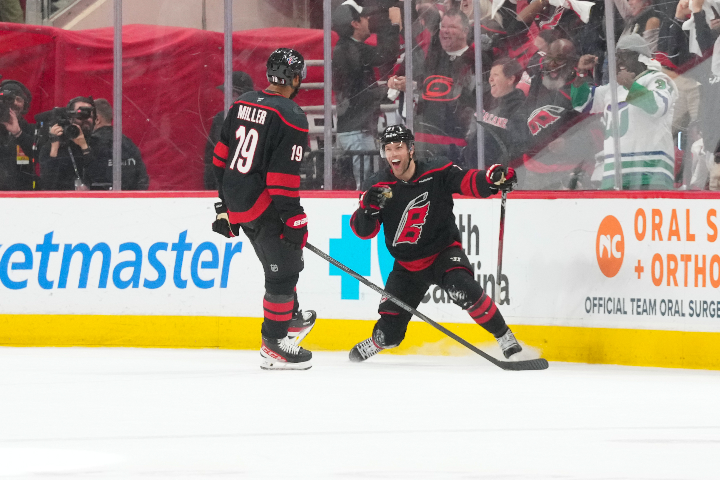 NHL东部半决赛G3：飓风vs飞人深度分析与精准投注指南