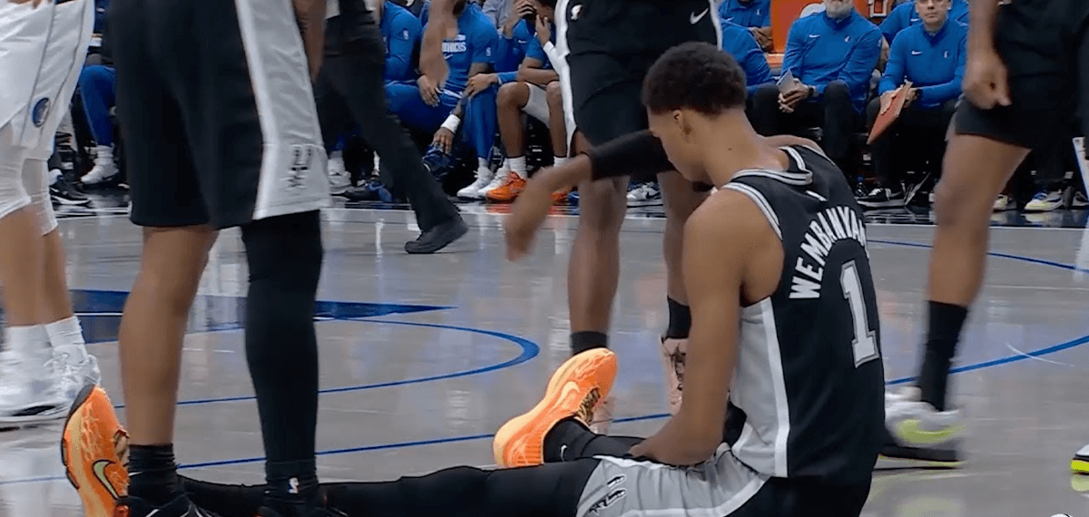 文班亚马伤情更新：虚惊一场？马刺新星亲证无碍，复出在即