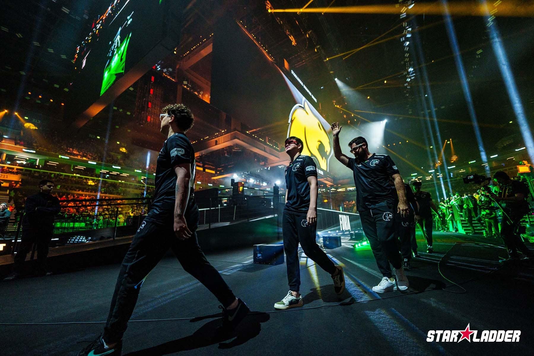 FURIA稳居CS2全球榜首,一月VRS揭示四大赛事邀请名单 FURIA稳居CS2全球榜首,一月VRS揭示四大赛事邀请名单