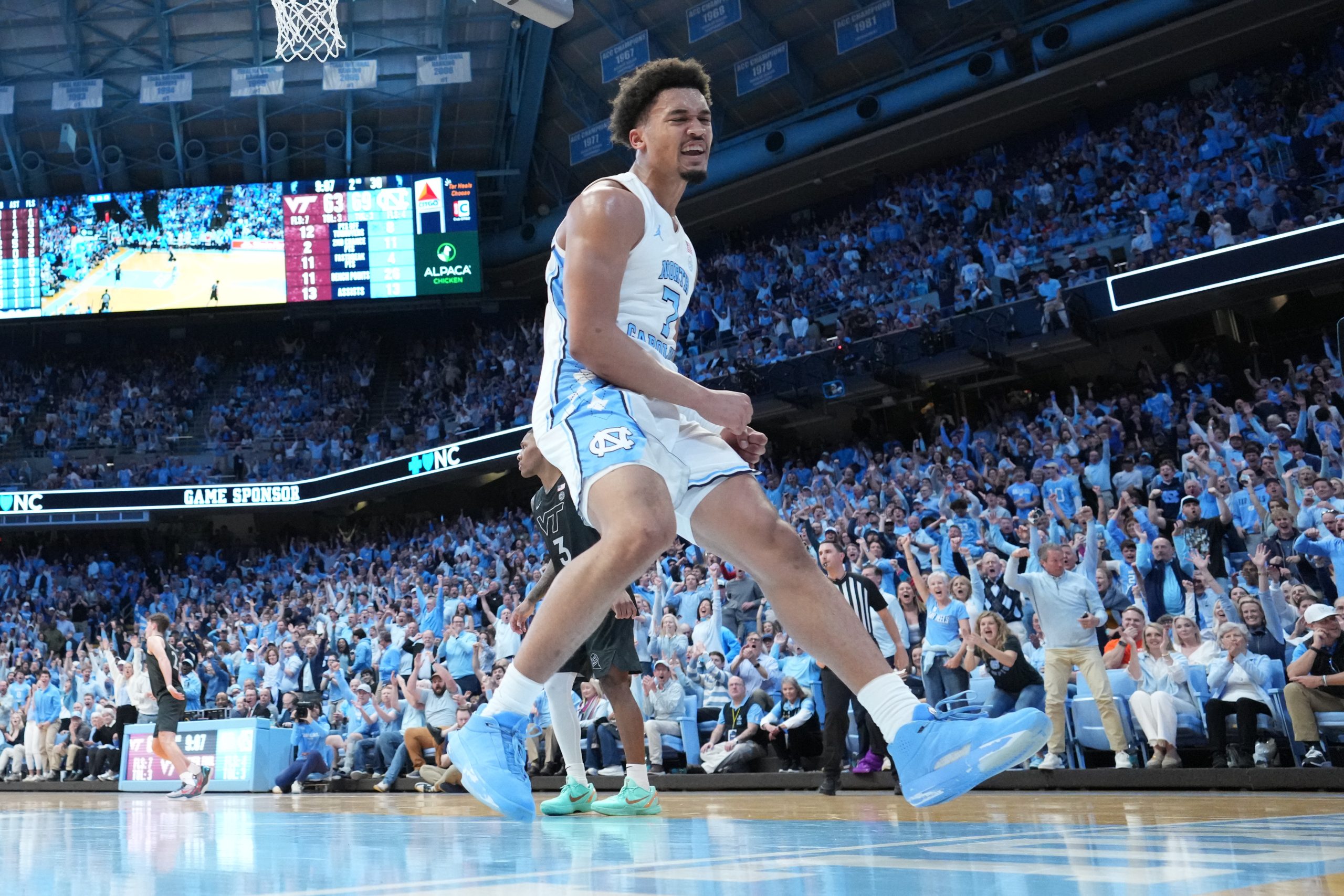 北卡主场不败金身能否延续？NCAA焦点战深度解析