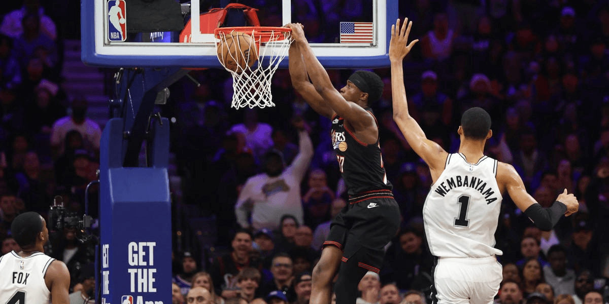 76人新秀VJ-埃奇科姆德伤退，下背部不适引担忧