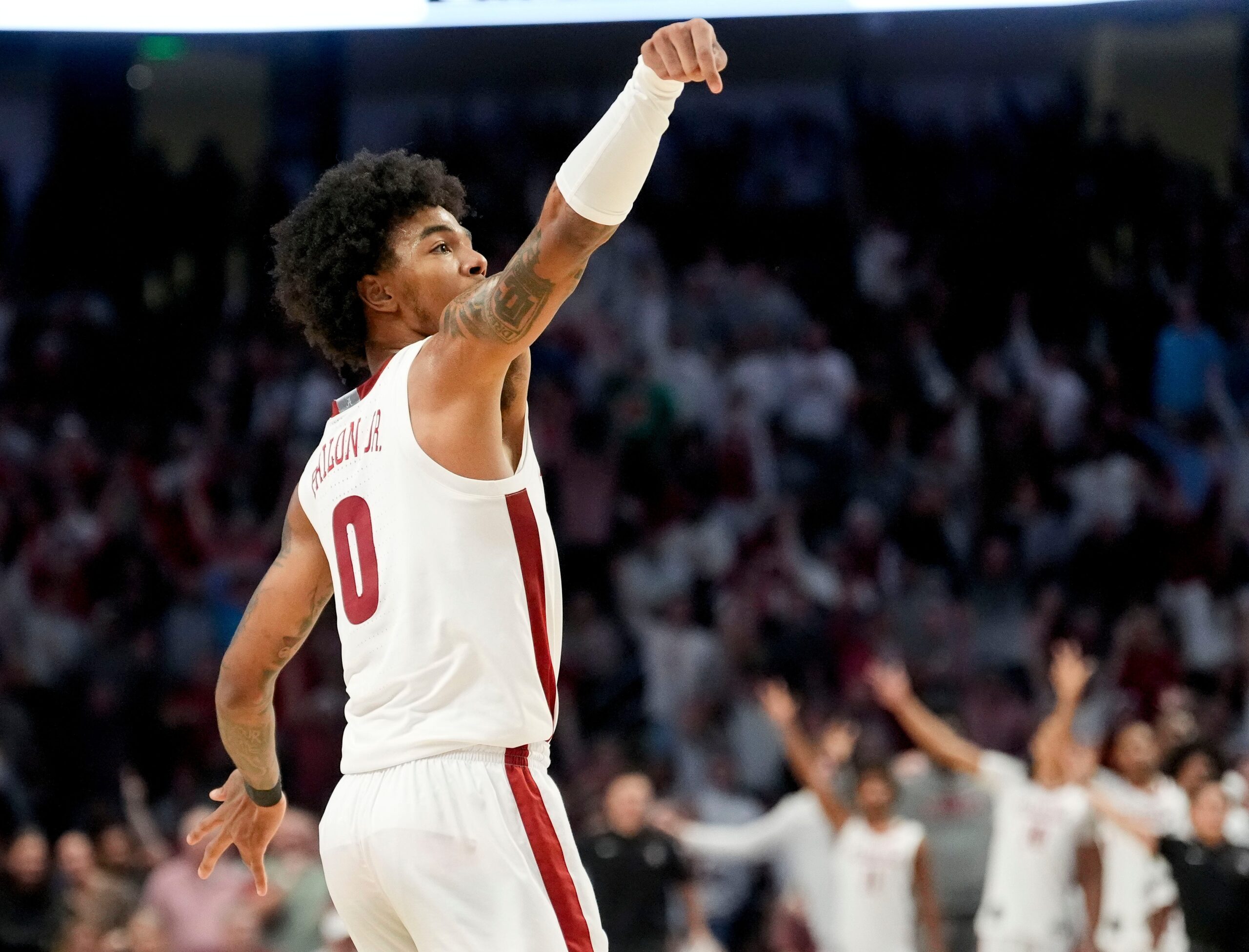 NCAAB：阿拉巴马vs奥本前瞻，总分“小”是陷阱还是机会？