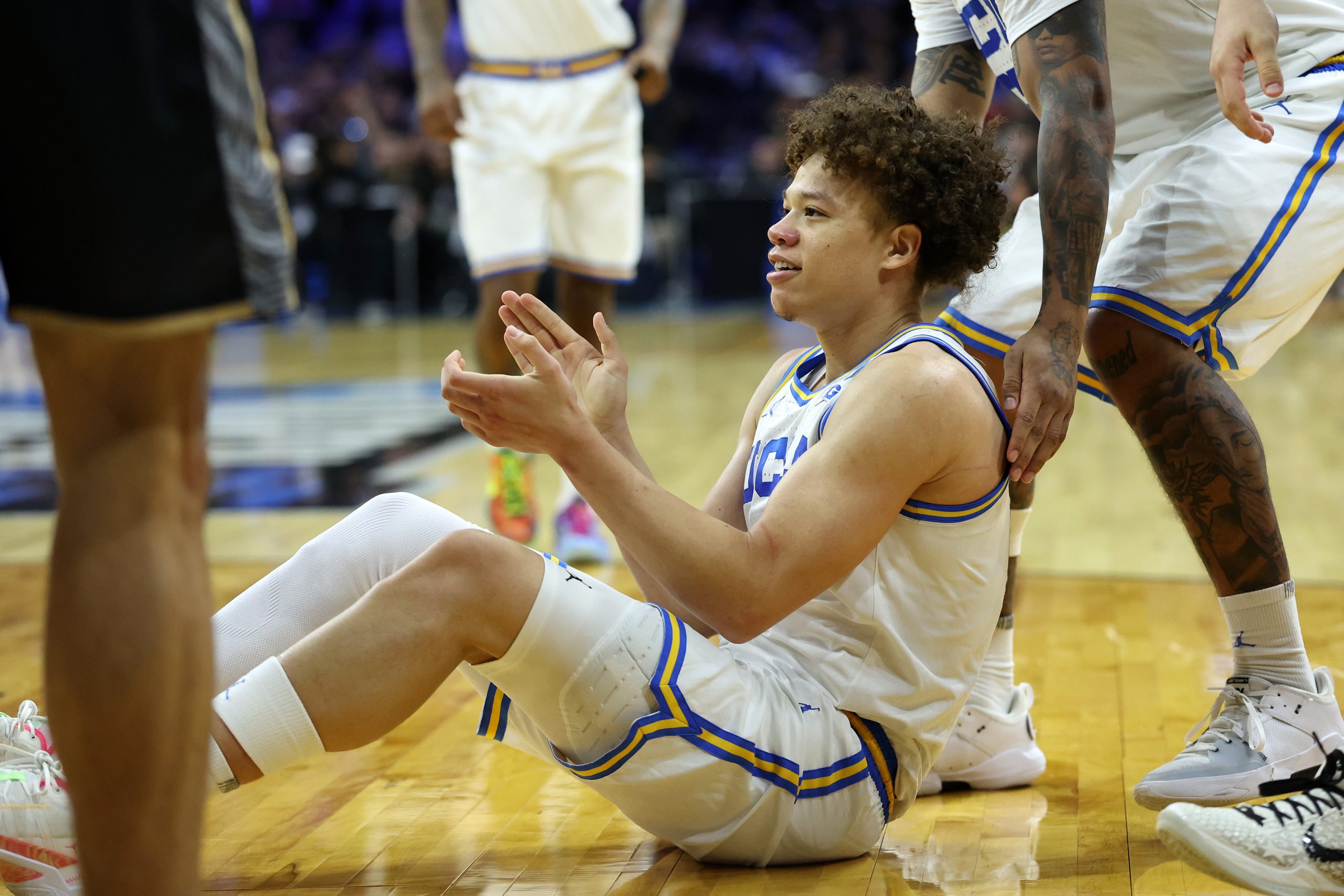 疯狂三月32强：康涅狄格大学VS加州大学洛杉矶分校前瞻与赔率解析