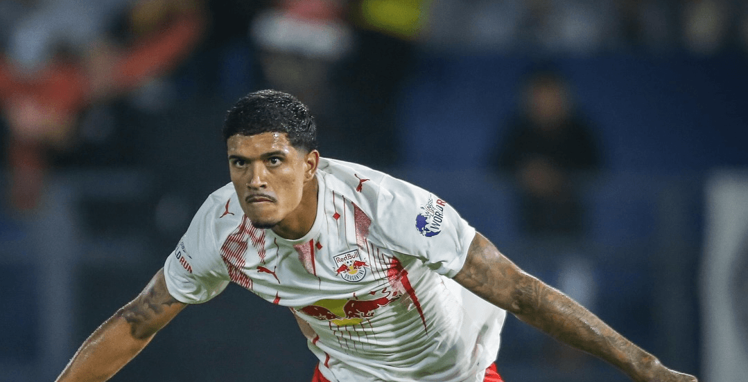 巴甘蒂诺vs布鲁明：南球杯H组首胜之战，战术对决与赔率深度解析