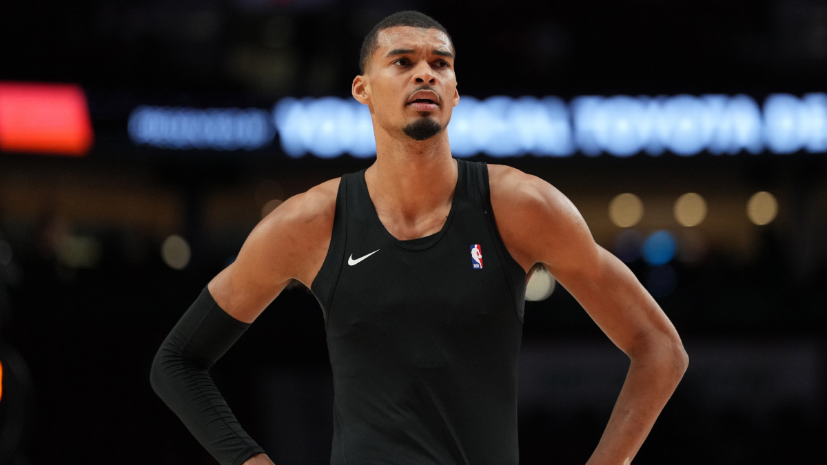 文班亚马王者归来狂砍27+11+7帽，赛后炮轰联盟脑震荡协议