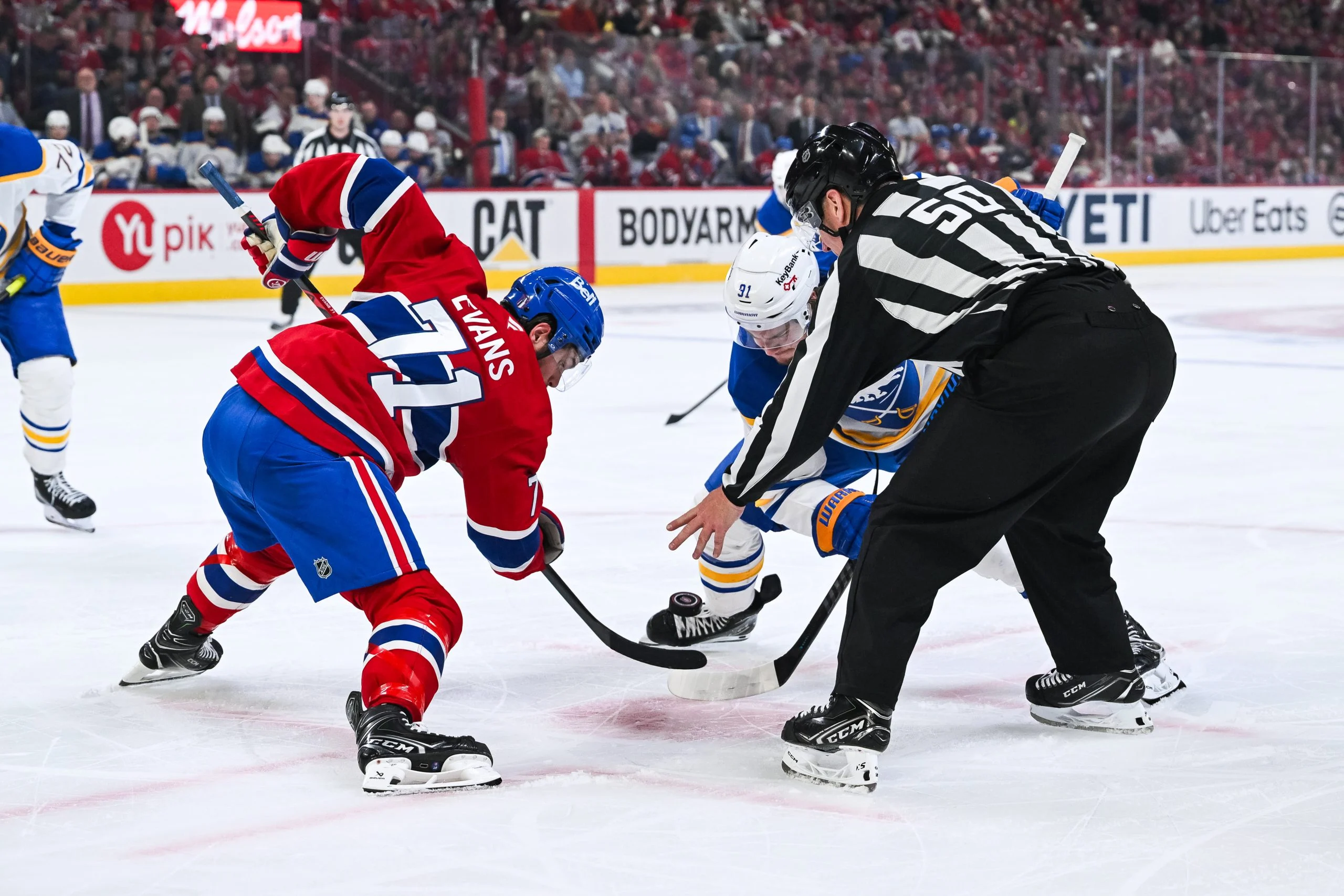 NHL抢七生死战：军刀主场迎战加拿大人，谁能晋级？
