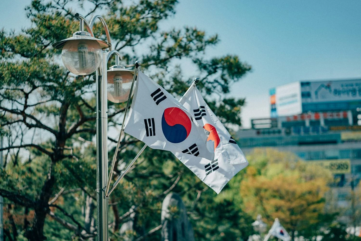 韩国盯上Polymarket：预测市场是博彩还是金融产品？